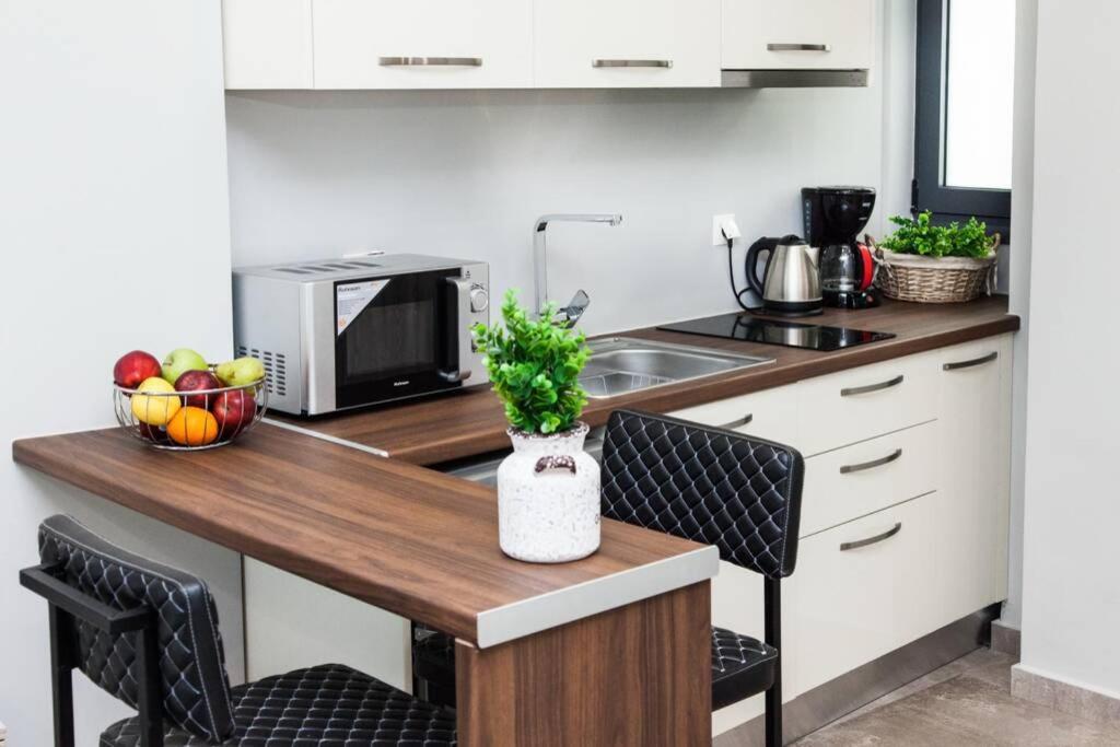 Apartments Vouliagmenis Ave 126 Athens Ngoại thất bức ảnh